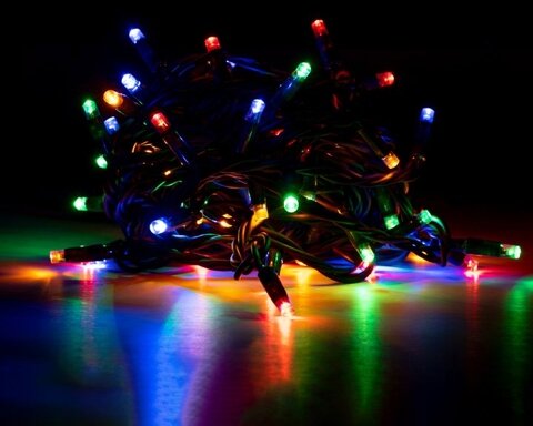 Електрогірлянда Novogod&amp;lsquo;ko вулична, 65 LED, IP65, різнокольорова, зелений провід, 12,25 м, — Photo 1